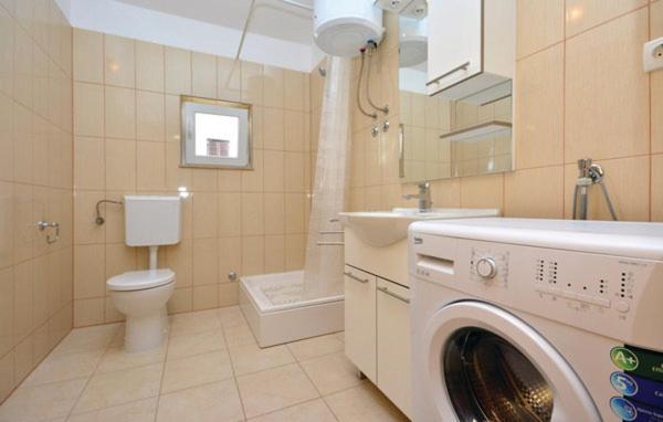 פודסטראנה Apartman Zora מראה חיצוני תמונה